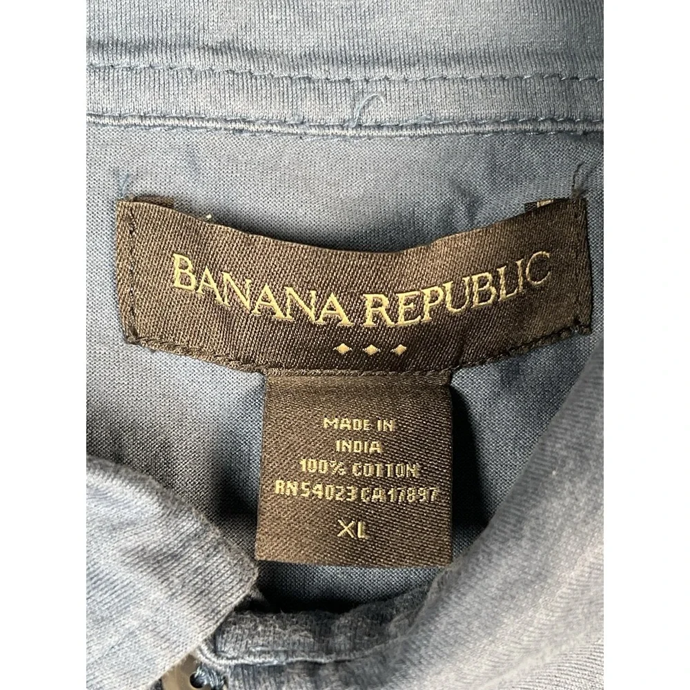 Banana Republic Men XL Button Up Short Sleeve Denim ChambrayBlue Cotton Pockets‎